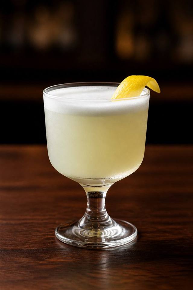 Gin Sour cocktail