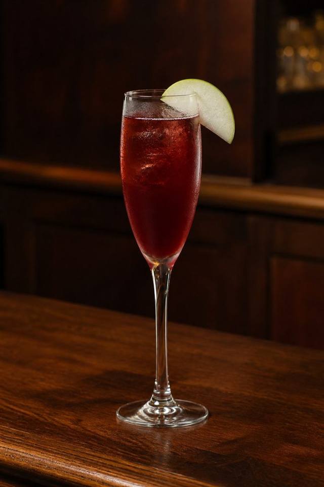Kurant Tea cocktail