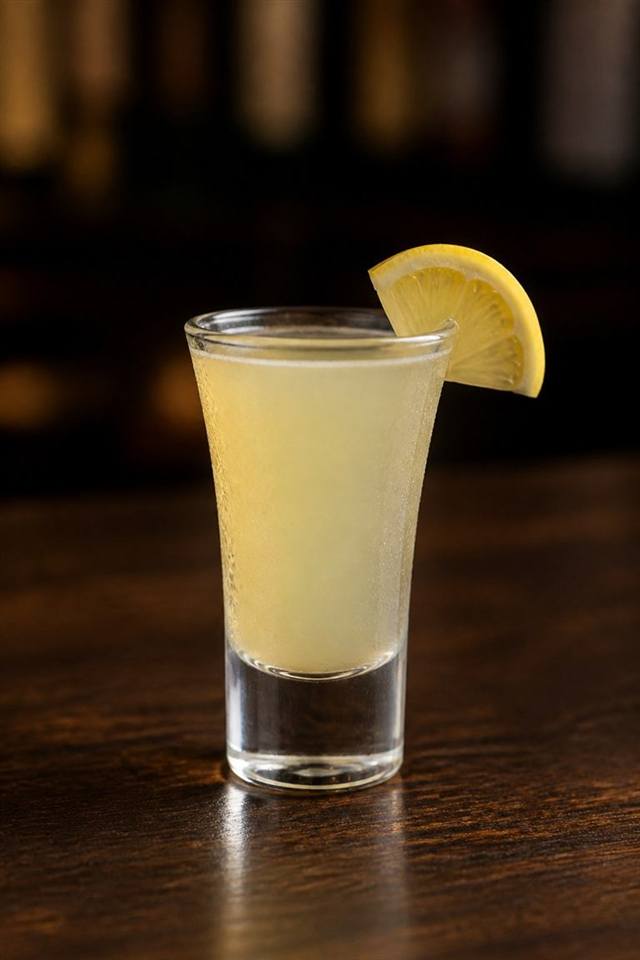 Lemon Shot cocktail