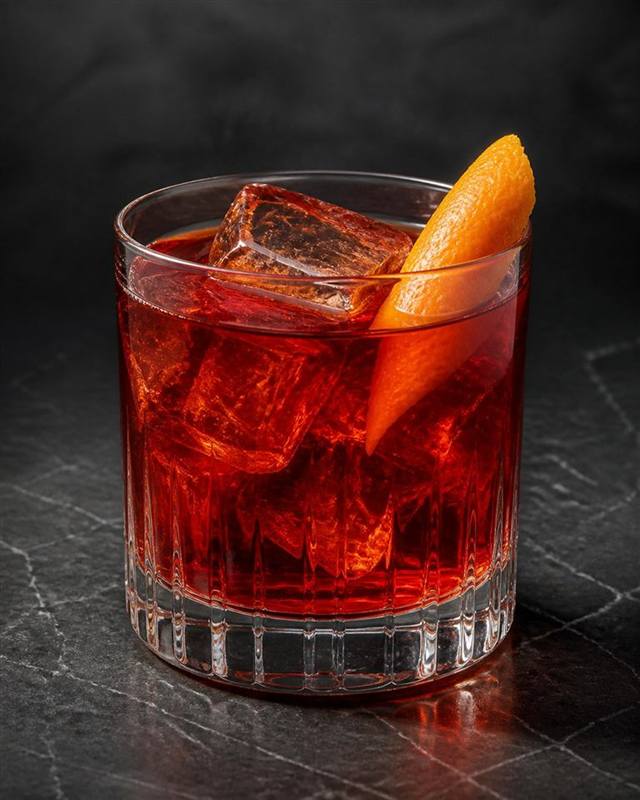 Mezcal Negroni cocktail
