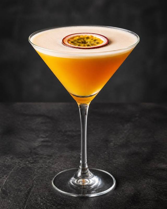 Passion Star Martini cocktail