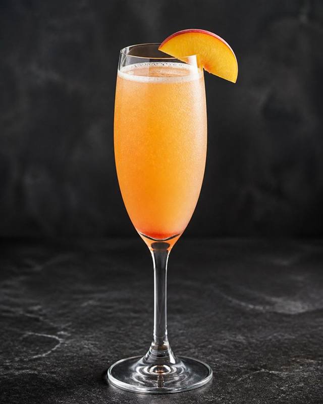 Peach Bellini cocktail