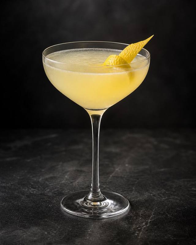 Yuzu Gimlet cocktail
